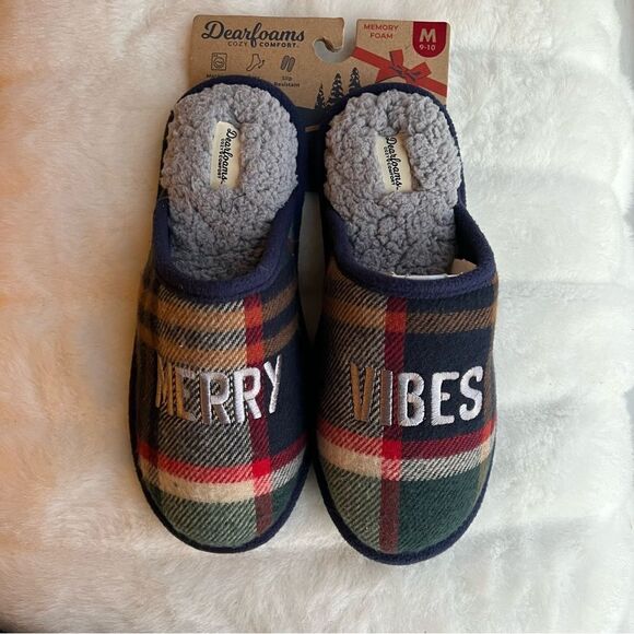 Dearfoams Mens Slippers
Sz M 9-10 Merry Vibes NWT 🏷 great gift! - Picture 10 of 16